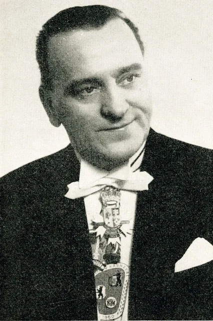 Helmut Müller †